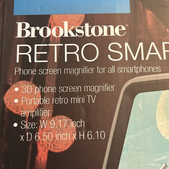 BROOKSTONE RETRO SMARTPHONE TV MAGNIFIER NWT - Picture 5 of 6